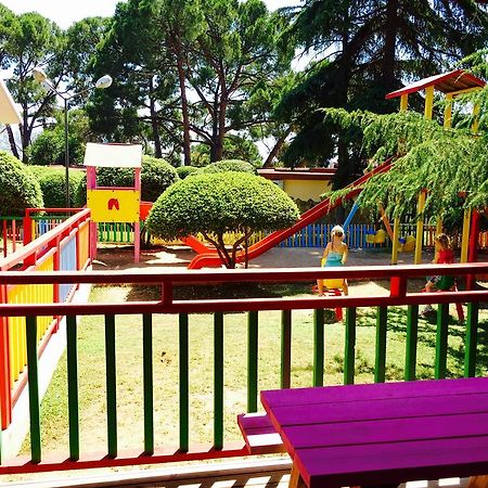 Omer Holiday Resort 쿠사다시 외부 사진