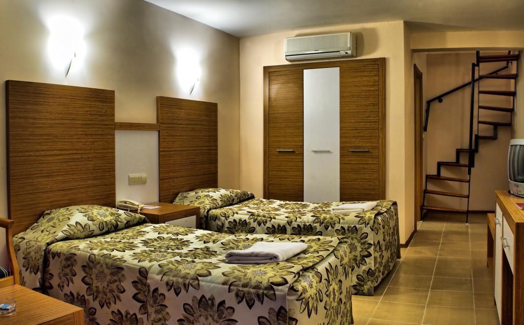 Omer Holiday Resort 쿠사다시 외부 사진