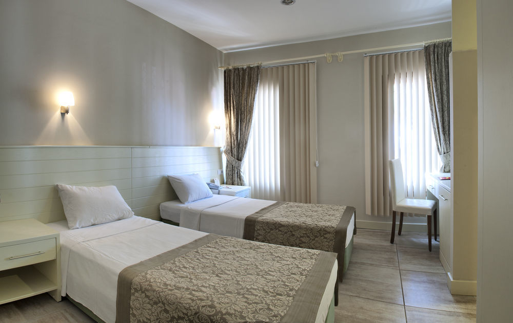 Omer Holiday Resort 쿠사다시 외부 사진
