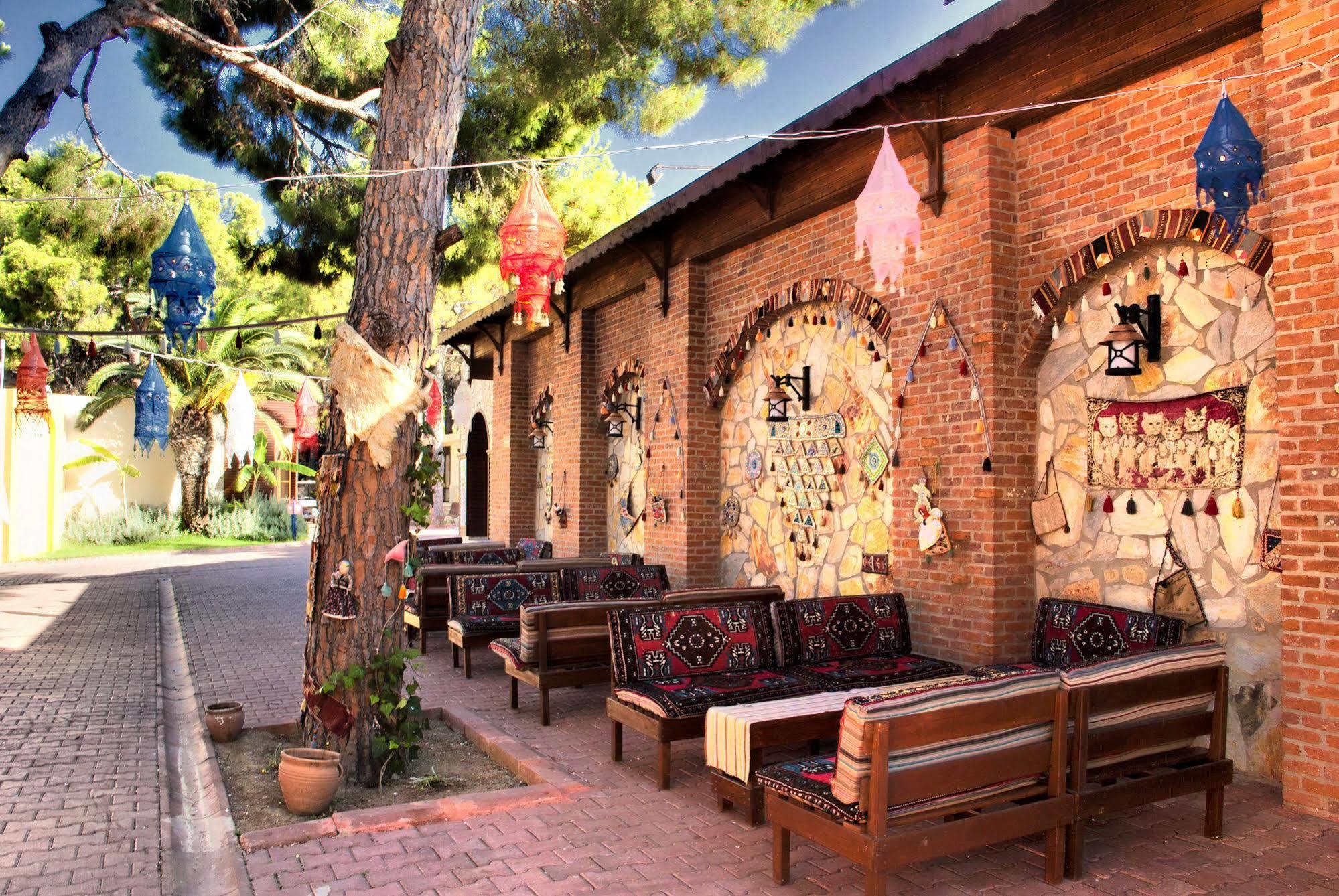 Omer Holiday Resort 쿠사다시 외부 사진