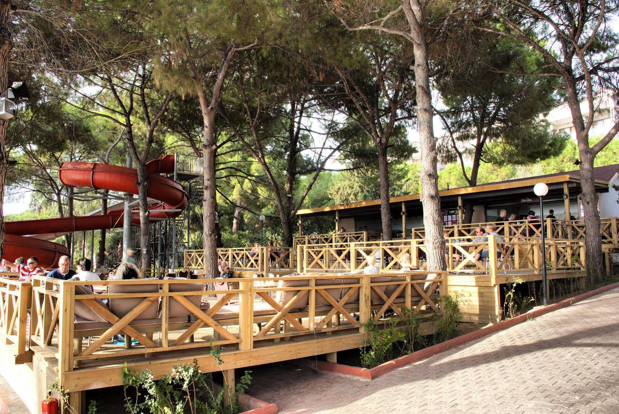 Omer Holiday Resort 쿠사다시 외부 사진