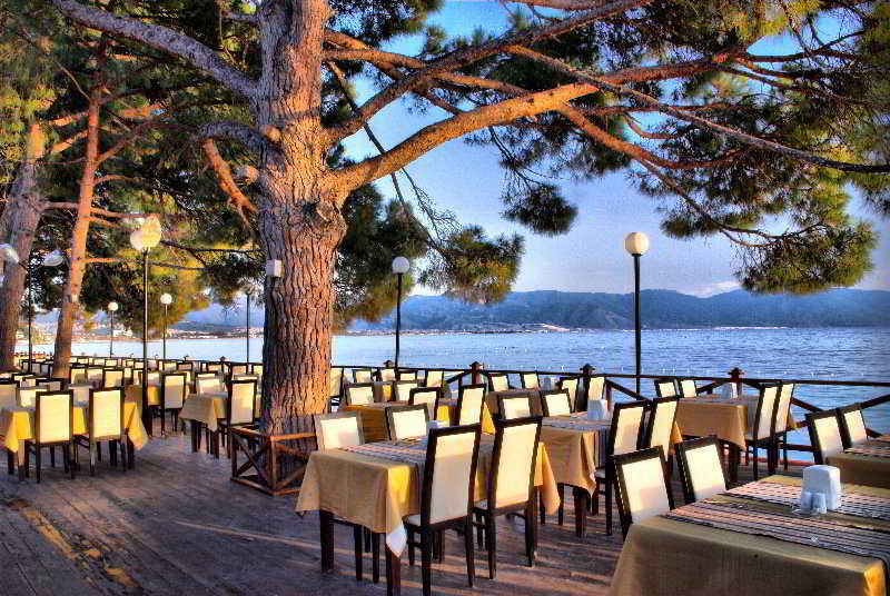 Omer Holiday Resort 쿠사다시 외부 사진