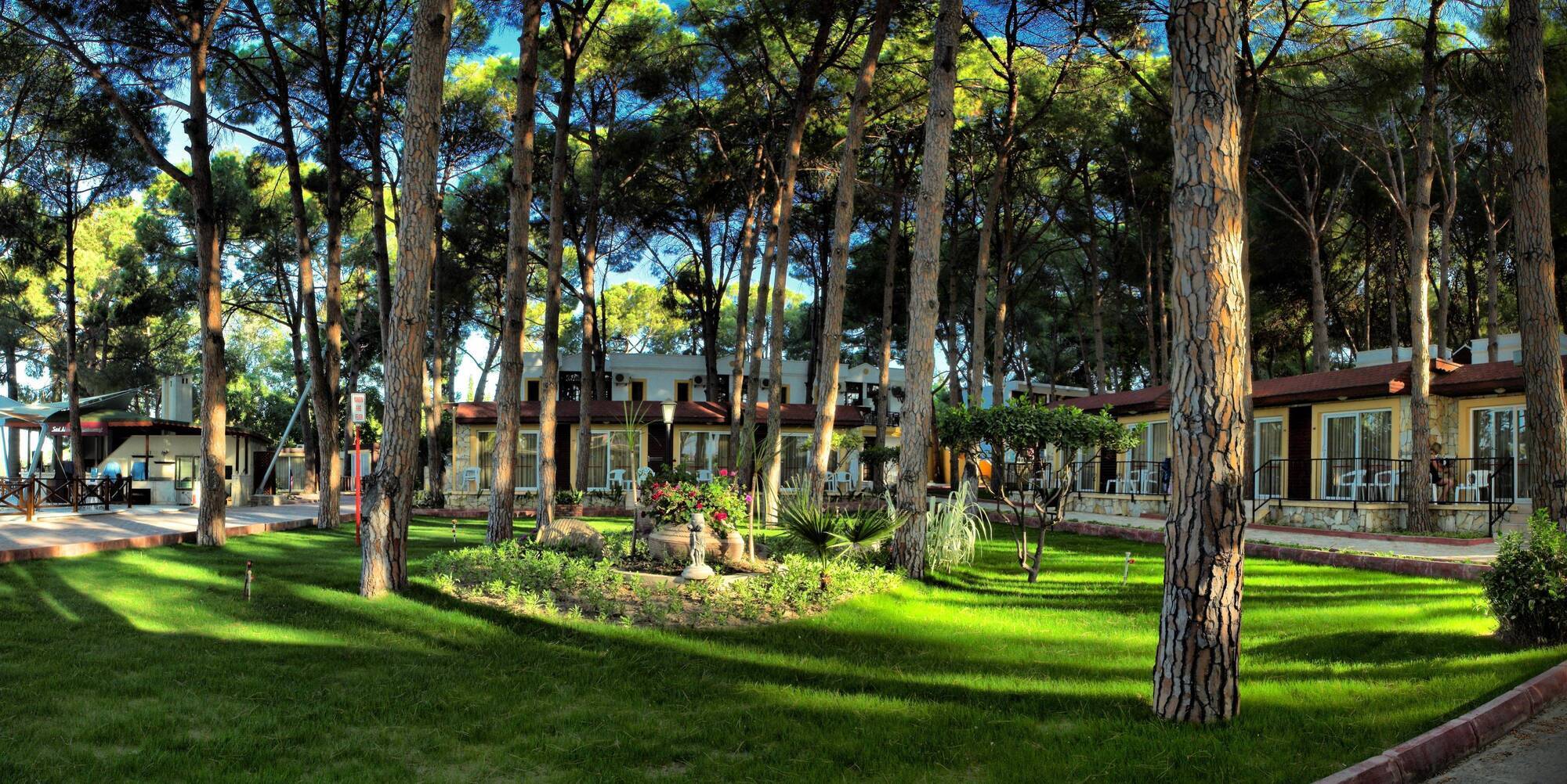 Omer Holiday Resort 쿠사다시 외부 사진
