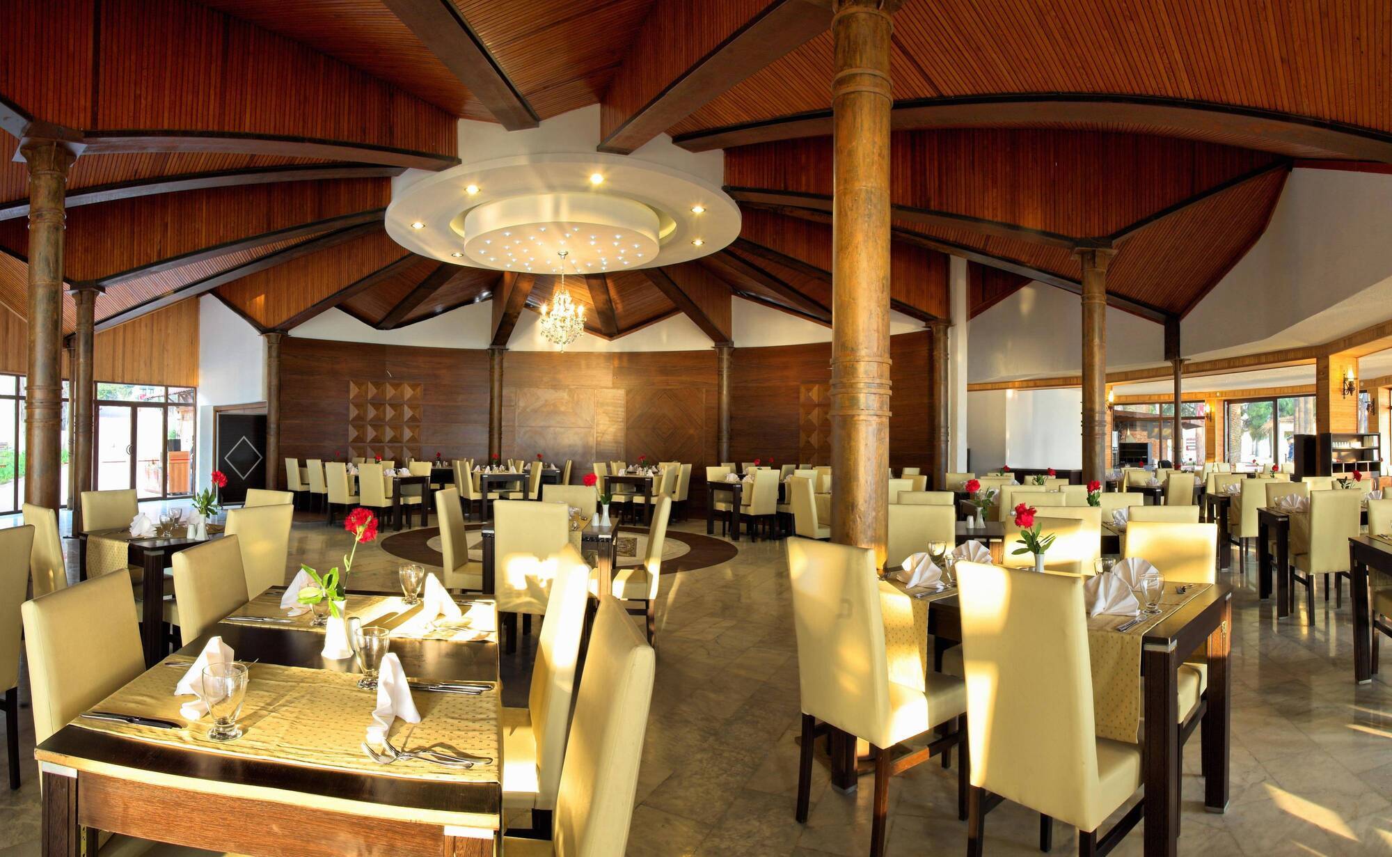 Omer Holiday Resort 쿠사다시 외부 사진